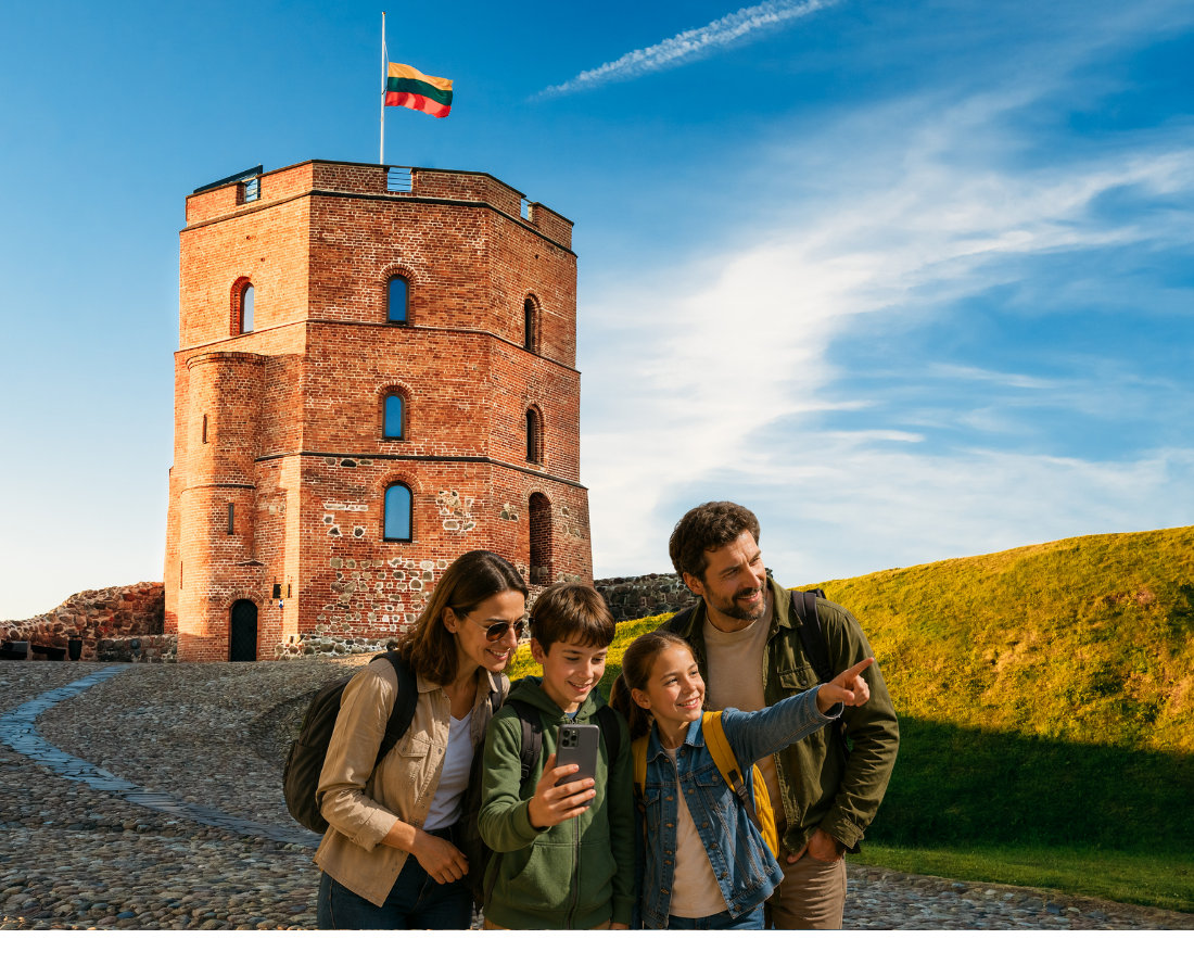 Šeima tyrinėja Vilniaus senamiestį